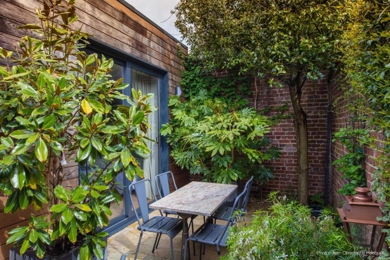 مبيت وإفطار لونس Les Patios المظهر الخارجي الصورة